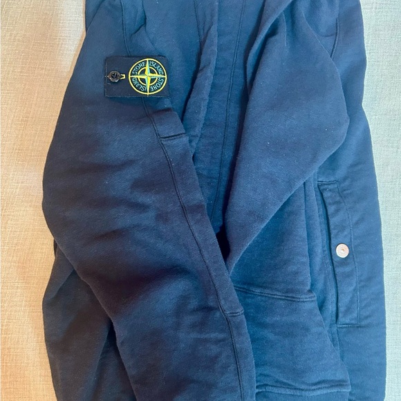 Brand New w/ Tags Stone Island Navy Blue Zip Hoodie with Patch Medium - Picture 2 of 3